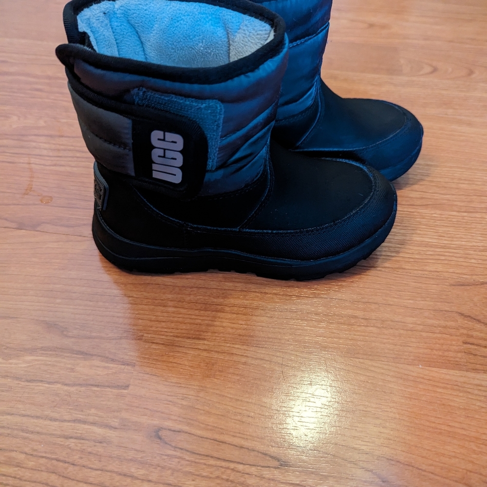 Kids Ugg boots